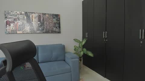 thiago_driussi online show from October 2025 12:00:02 PM