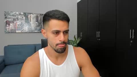 thiago_driussi online show from October 2025 03:53:02 AM