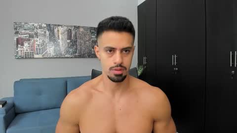 thiago_driussi online show from October 2025 11:53:02 AM