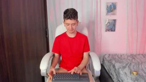 Manuel online show from October 2025 01:58:02 AM