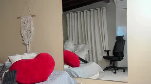 Snapshot of thiago_moretti chatting on February 2026 02:46:01 PM THIAGO online show from February 2026 02:46:01 PM