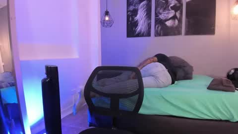 Thiago online show from December 2024 10:17:02 AM