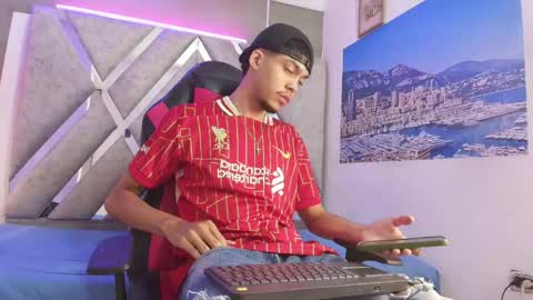 Thiago online show from May 2026 07:29:01 PM