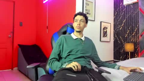 Thiago online show from June 2026 07:57:01 PM