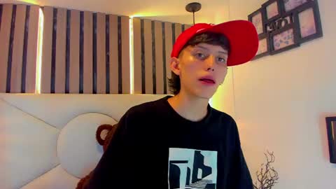 thiago_twink38 online show from June 2026 04:42:02 AM