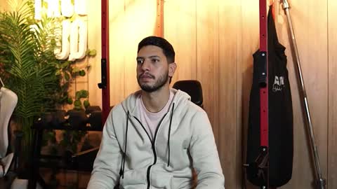 Thiago online show from January 2026 04:45:02 PM