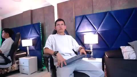 T H I A G O online show from June 2026 04:02:01 AM
