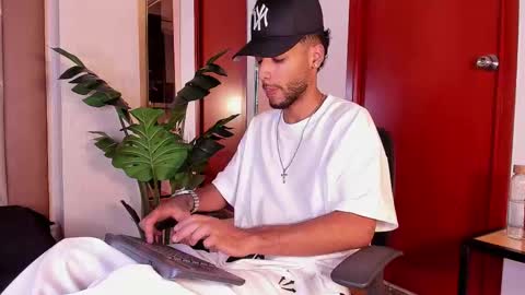 ThiagoFerreti online show from March 2026 03:09:02 AM