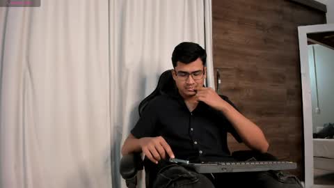 Snapshot of thiagovega_ chatting on June 2026 03:54:02 AM thiagovega_ online show from June 2026 03:54:02 AM