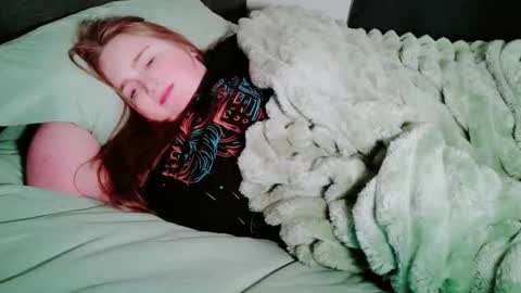 Jess online show from October 2025 12:37:02 PM