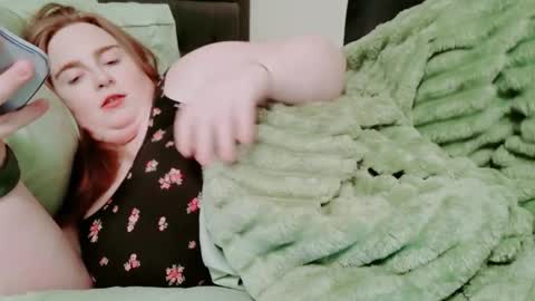 Jess online show from November 2025 01:17:02 PM