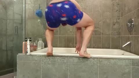 thiccman97 online show from December 2024 03:04:01 AM