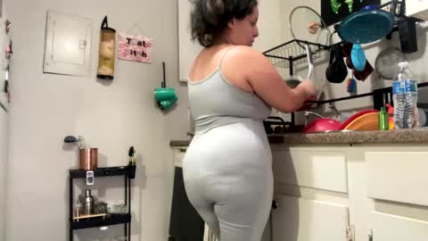 Snapshot of thiccxe chatting on September 2025 09:15:01 PM GinWitDaJuice online show from September 2025 09:15:01 PM