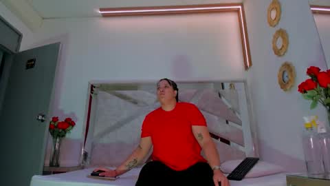 Snapshot of thiccylexxy chatting on November 2025 12:33:02 PM Lexxy online show from November 2025 12:33:02 PM