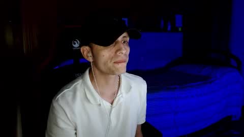 Snapshot of thick_and_big_cock chatting on June 2026 12:19:01 AM Latino 8.5 inches online show from June 2026 12:19:01 AM