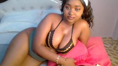 thickbarbie3 online show from October 2025 06:19:01 PM