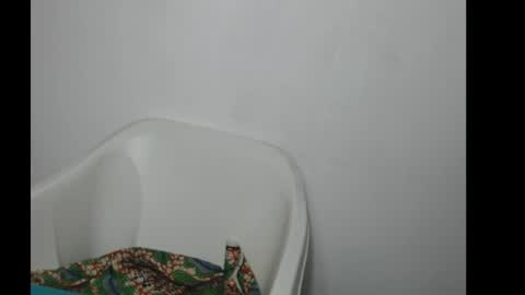 Snapshot of thickebonny7 chatting on February 2026 06:00:02 AM thickebonny7 online show from February 2026 06:00:02 AM