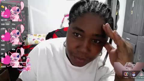 Snapshot of thickebonymilf chatting on February 2026 04:33:01 AM XIOMARA online show from February 2026 04:33:01 AM