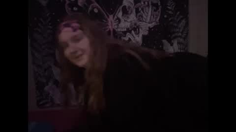 Ariel online show from February 2025 12:13:01 AM