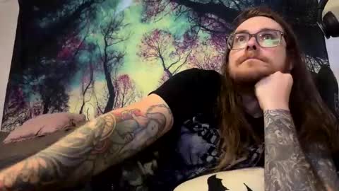 Snapshot of thickjimxx chatting on April 2026 08:06:01 PM thickjimxx online show from April 2026 08:06:01 PM