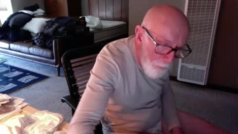 Snapshot of thickmorninwood chatting on May 2026 04:14:02 PM thickmorninwood online show from May 2026 04:14:02 PM