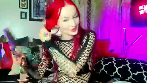 thickneyaadams online show from October 2025 05:19:02 AM