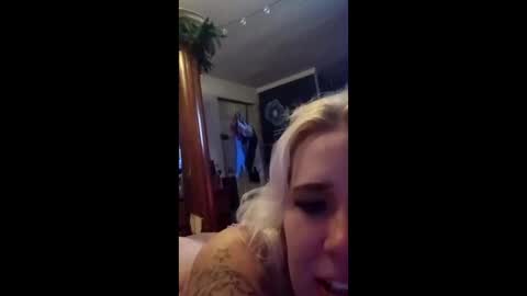 lola...and...thiggy online show from February 2026 07:40:01 AM