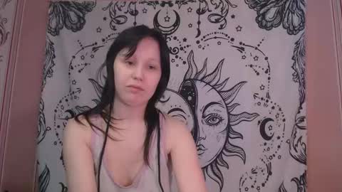 thighswithspikes online show from February 2026 07:40:01 AM