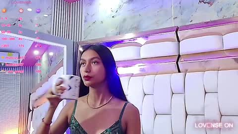 Eva  online show from January 2025 02:07:02 AM