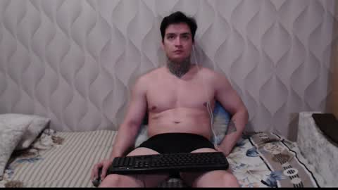 Andy online show from November 2025 08:12:01 PM