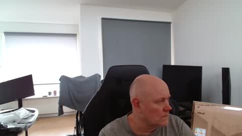 thomas315627 online show from March 2026 12:08:01 PM