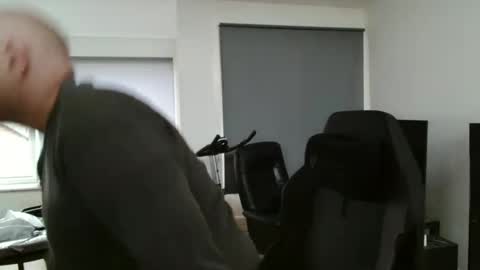 thomas315627 online show from April 2026 10:54:01 AM