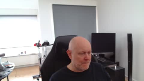 thomas315627 online show from May 2026 08:11:02 AM