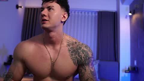 Thomas Falcon online show from October 2025 12:05:02 AM