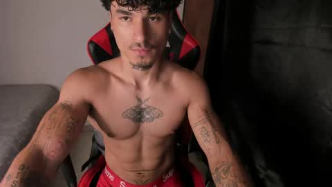 Snapshot of thomas_fit1 chatting on May 2026 10:18:01 PM Thomas 3 JUST STAY AND BE MY LAST LOVE online show from May 2026 10:18:01 PM