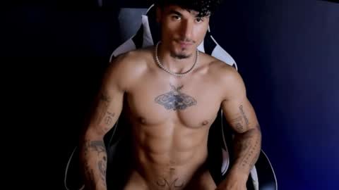 Snapshot of thomas_fit1 chatting on June 2026 02:12:01 AM Thomas 3 JUST STAY AND BE MY LAST LOVE online show from June 2026 02:12:01 AM