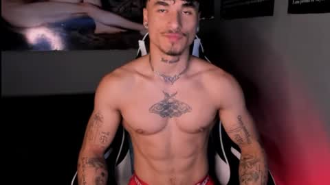 Snapshot of thomas_fit1 chatting on June 2026 02:46:01 AM Thomas 3 JUST STAY AND BE MY LAST LOVE online show from June 2026 02:46:01 AM