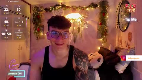 Thomas Grey online show from December 2025 10:32:01 AM