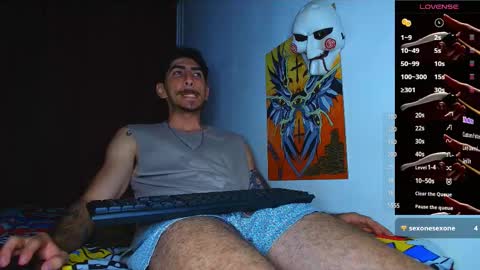 thomas_ks11 online show from October 2025 11:27:01 PM