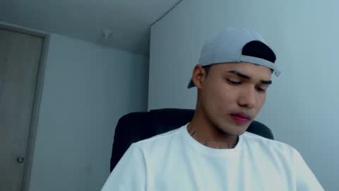 Thomas online show from January 2025 04:44:02 AM