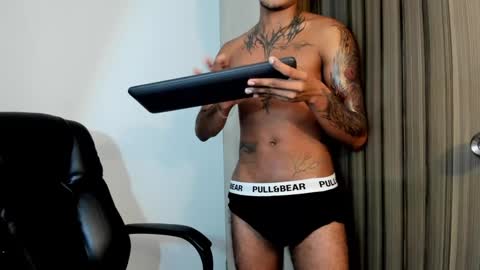 Thomas online show from February 2025 07:50:02 AM