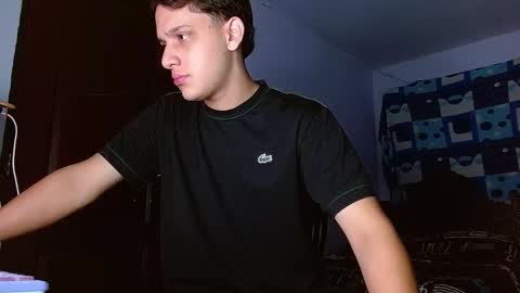 ---Thomas--- online show from November 2025 09:42:01 AM