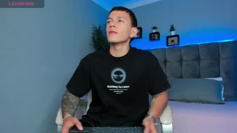 Thomas online show from April 2026 02:53:02 PM