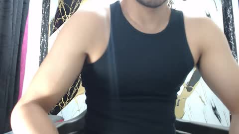 Thomas online show from December 2025 08:47:02 PM