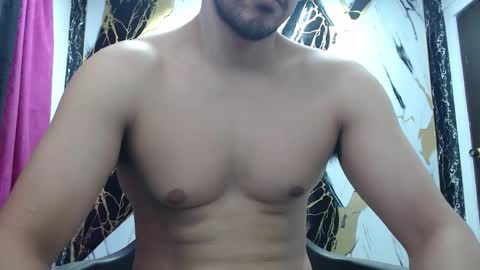 Snapshot of thomas_neuman chatting on February 2026 08:27:02 PM Thomas online show from February 2026 08:27:02 PM