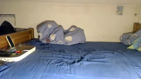 Thomas online show from December 2025 09:18:01 AM