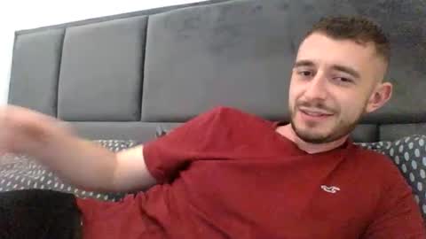 thomaspiston1996 online show from May 2026 06:17:01 PM
