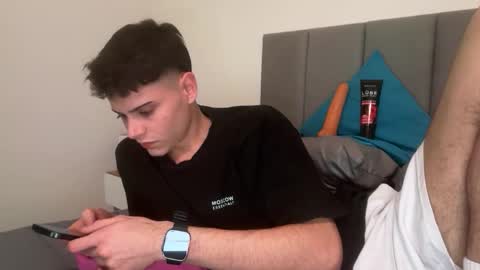 Thomas online show from May 2026 02:30:01 AM