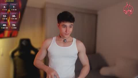 Snapshot of thomklein chatting on February 2026 07:58:01 PM Thom Klein online show from February 2026 07:58:01 PM