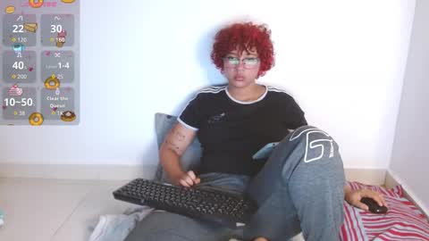 thompson ari online show from November 2025 11:00:02 AM